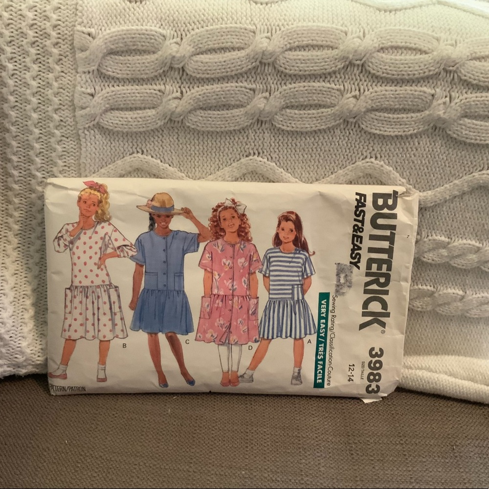 Vintage BUTTERICK very easy dress pattern !! Size Girls 12-14